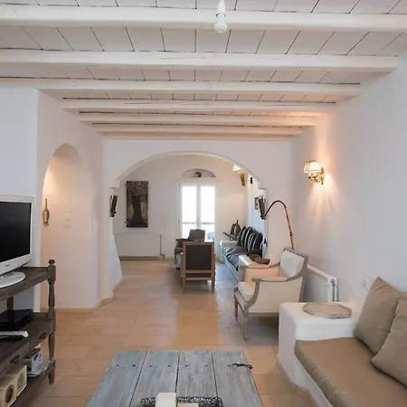 Beautiful Comfy At Panormos Mykonos Villa